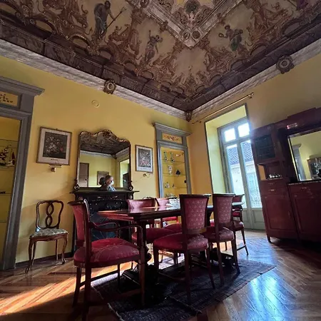 Splendido Xviii Secolo Turin