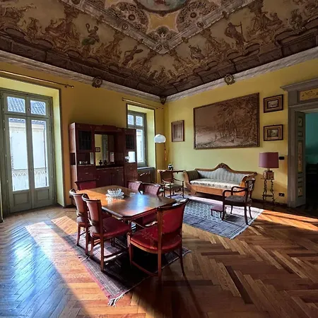 Splendido Xviii Secolo * Turin
